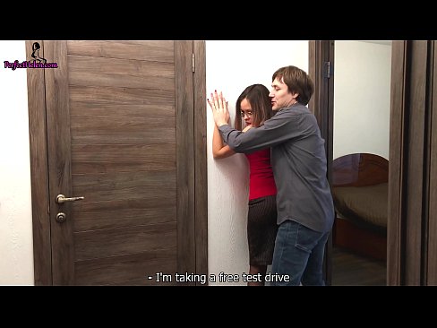 ❤️ Sekserja seksi ngre në mënyrë sensuale pidhin dhe qiset ndërsa shet apartamentin e saj - Krempai ❤❌ Porno tek ne sq.4k-porno.ru ❌❤